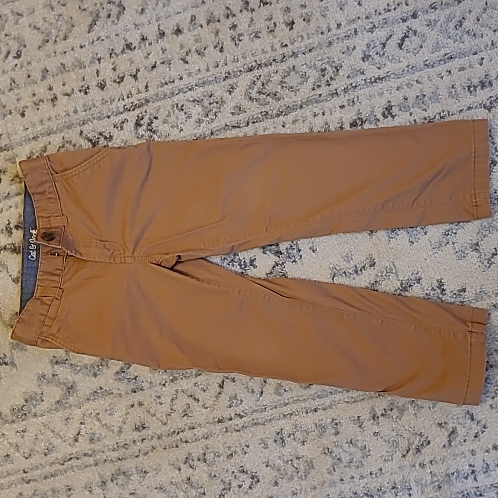 Boy's 5t khakis